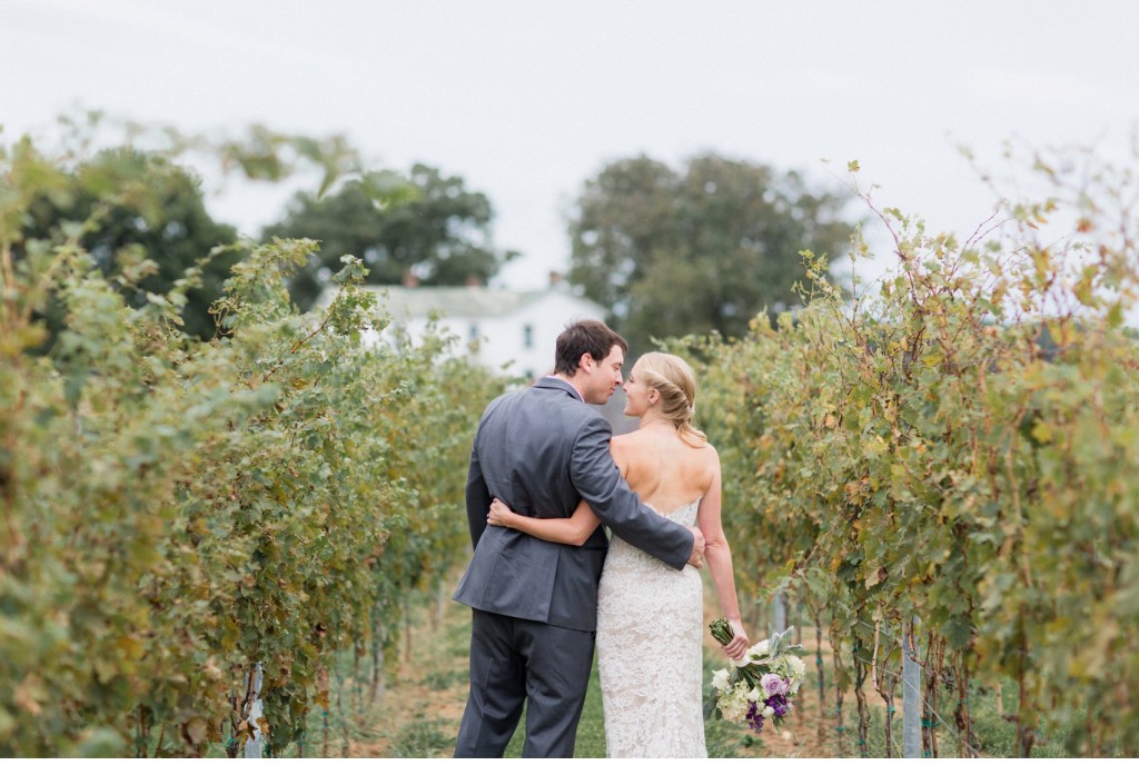 Early Mountain Vineyard Wedding by Alisandra Photography | Relaxed, Romantic, Real.